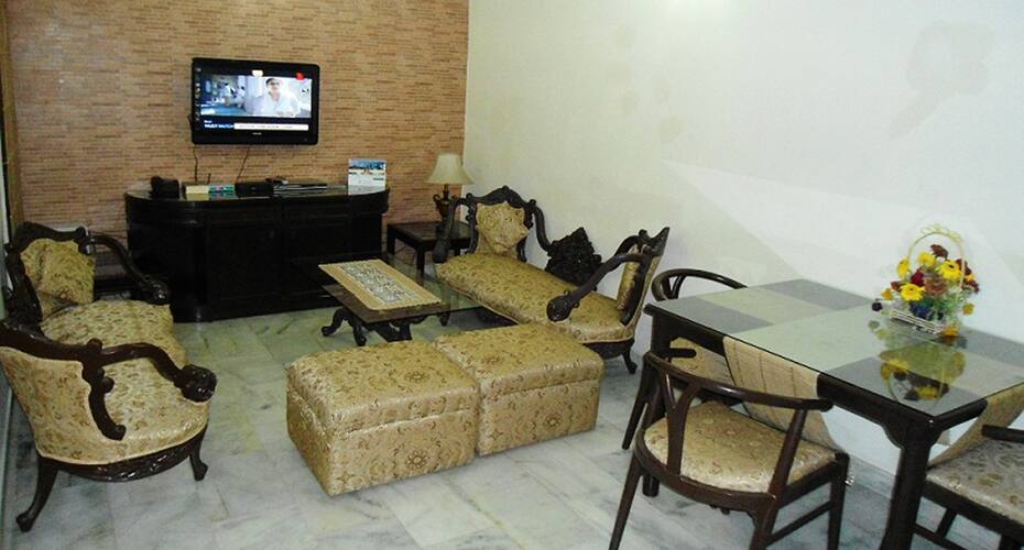 Harmony Suites, New Delhi 3